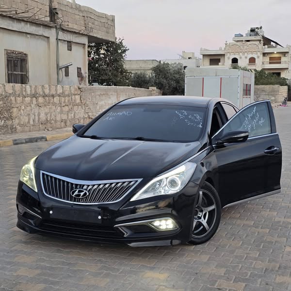 هيونداي ازيرا 2012 - صورة 5