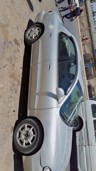 هونداي النترا 2000 - صورة 2