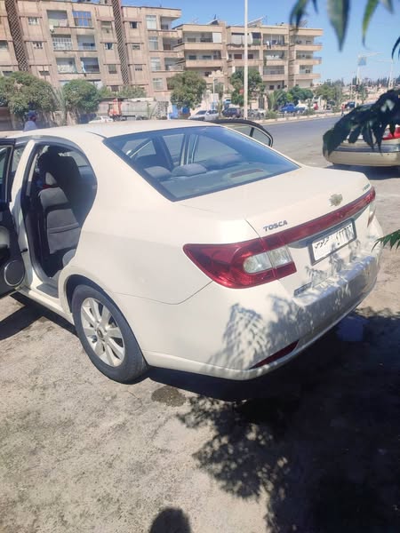 Chevrolet Tosca 2010 - صورة 4