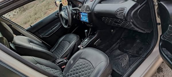 بيجو 206 2010 - صورة 3