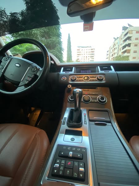 لاند روفر رانج روفر سبورت 2013 - صورة 5