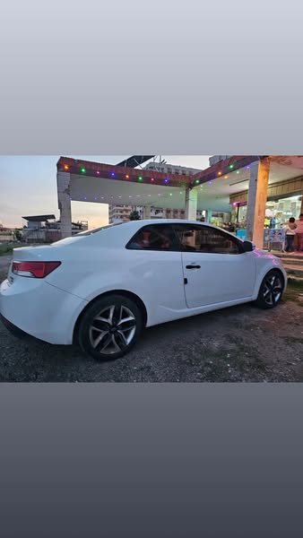 كيا فورتي 2010 - صورة 3