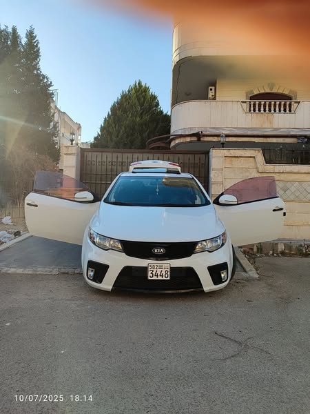 كيا فورتي 2010 - صورة 1