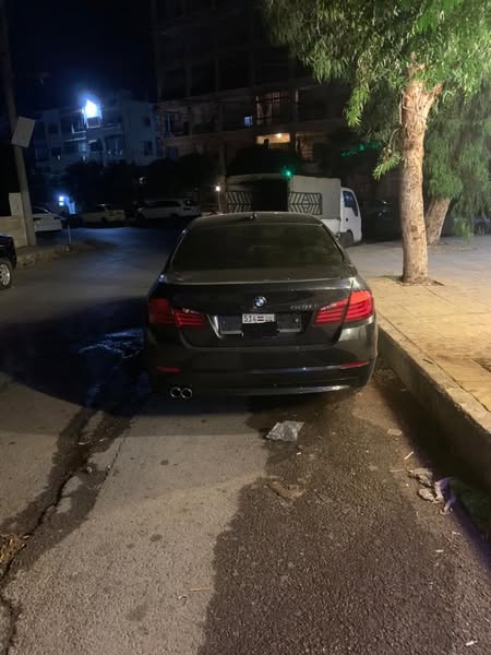 BMW 5 Series 2012 - صورة 2