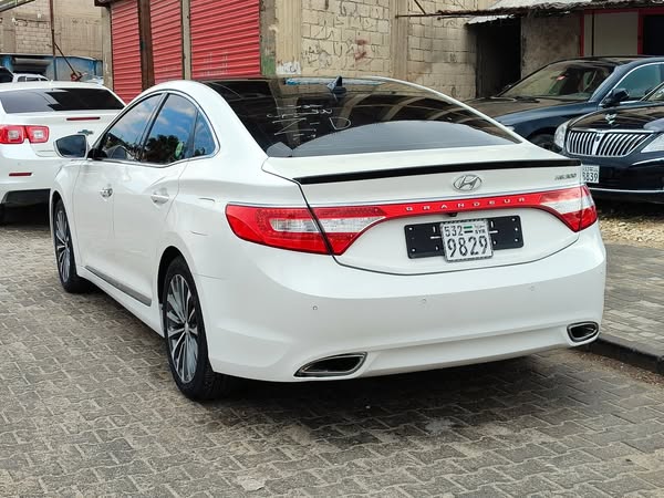 هيونداي أزيرا 2013 - صورة 3