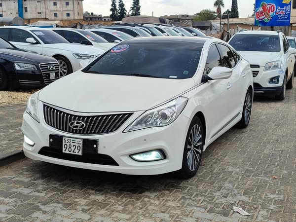 هيونداي أزيرا 2013 - صورة 2