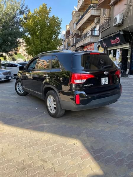 كيا سورينتو 2015 - صورة 3