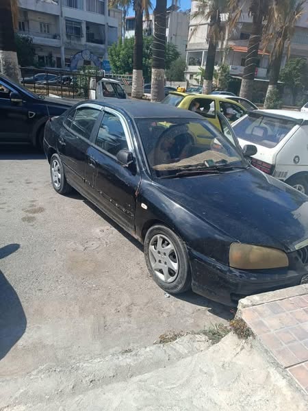 هيونداي افانتي 2006 - صورة 2