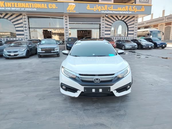 هوندا سيفيك 2017 - صورة 1