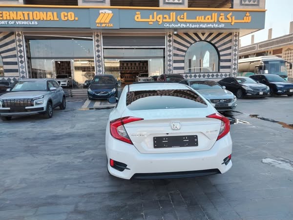 هوندا سيفيك 2017 - صورة 4