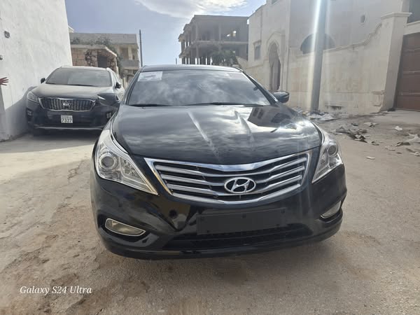 هيونداي آزيرا 2012 - صورة 5