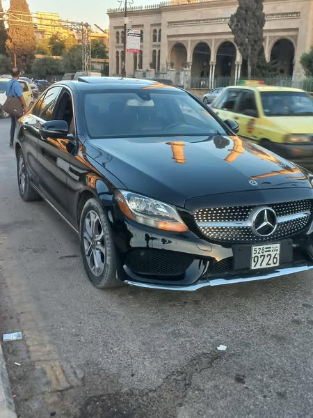 مرسيدس-بنز الفئة C 2018 - صورة 2