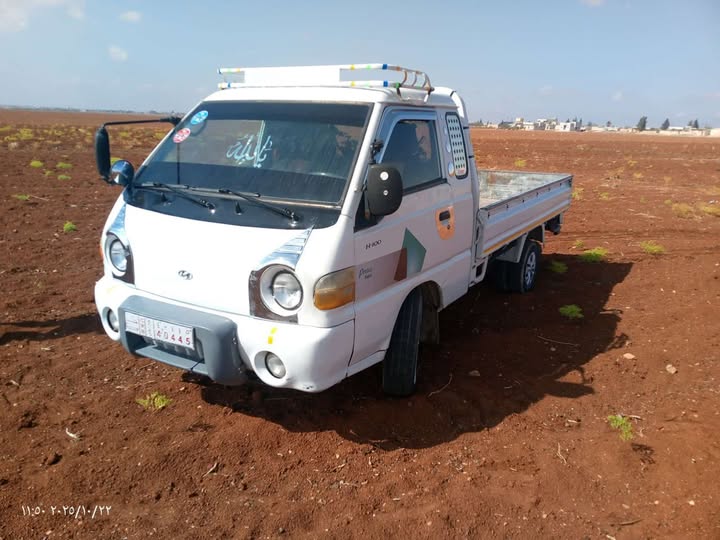 هيونداي H-100 2002