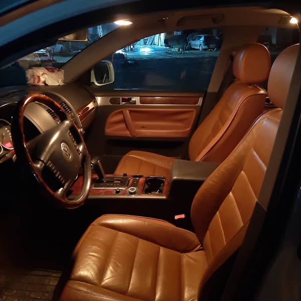 فولكس فاجن طوارق 2007 - صورة 4