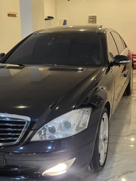 Mercedes-Benz S 500 2009 - صورة 2