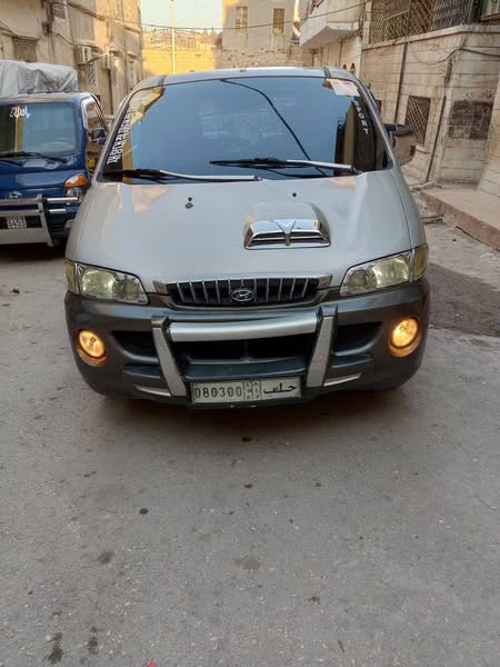 هيونداي ستاركس 2005 - صورة 2