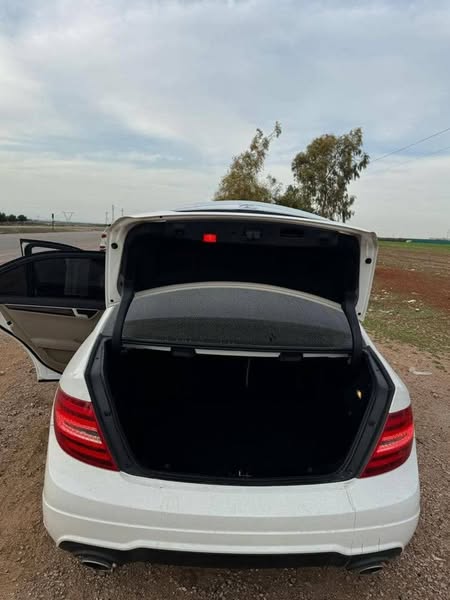 مرسيدس-بنز C300 2013 - صورة 3