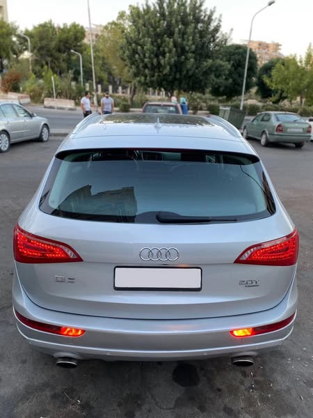 أودي Q5 2009 - صورة 4