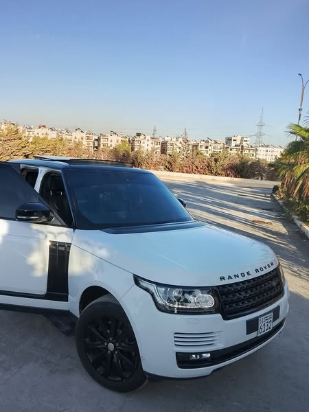 لاند روفر رانج روفر 2015 - صورة 1