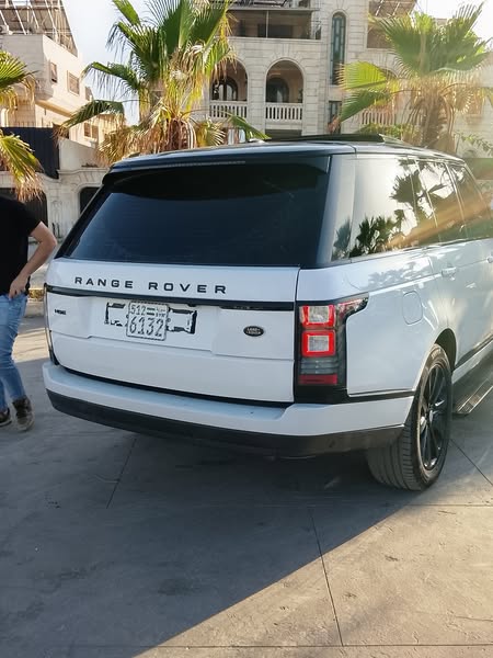 لاند روفر رانج روفر 2015 - صورة 4