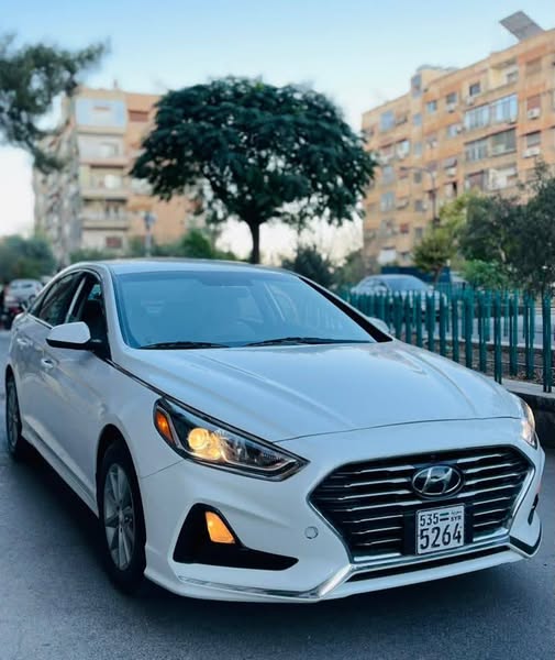 فولكس فاجن جولف 1977 - صورة 4