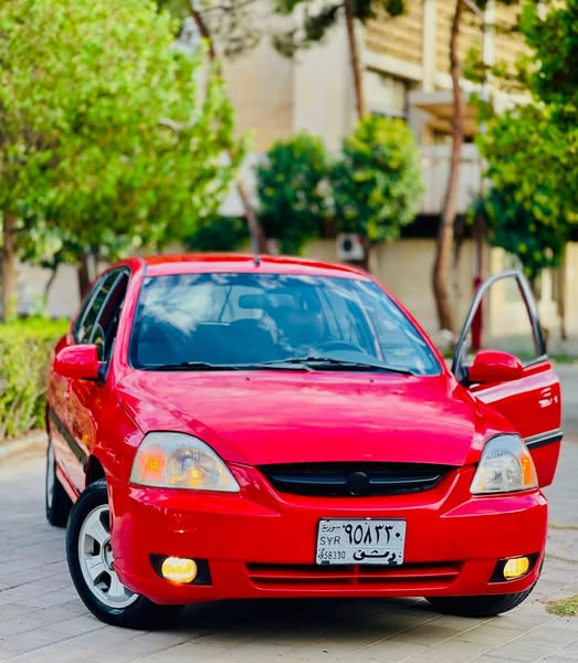 فولكس فاجن جولف 1977 - صورة 1