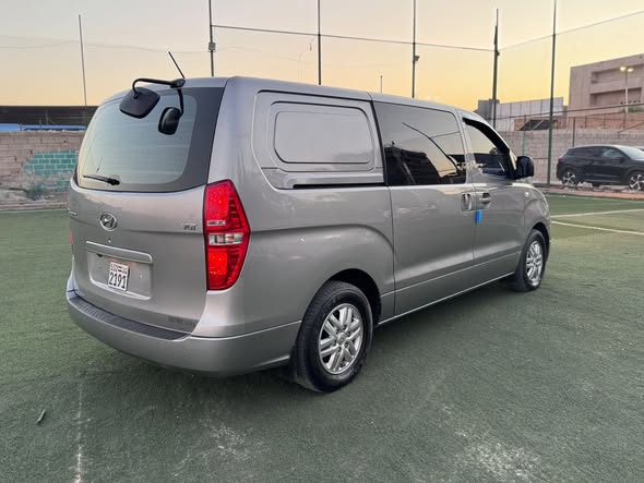 هيونداي Grand H1 2017 - صورة 3