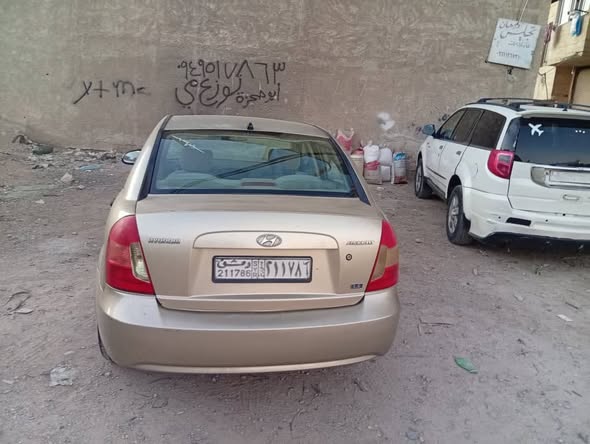 هيونداي فيرنا 2006 - صورة 2