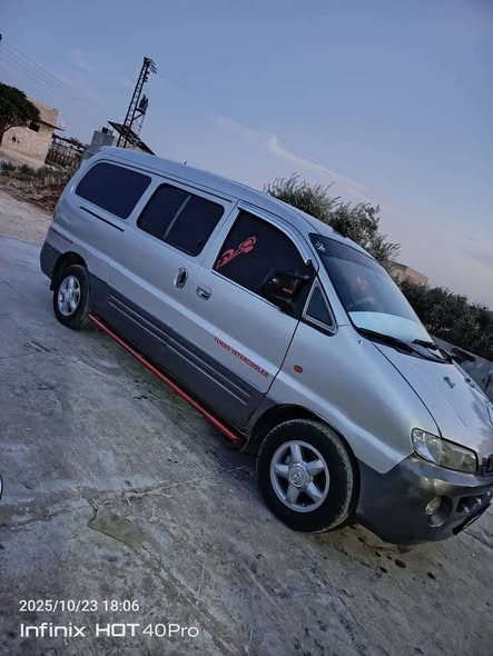 هيونداي ستاركس 2003 - صورة 4