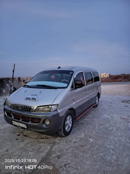 هيونداي ستاركس 2003 - صورة 5