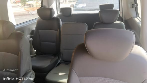 هيونداي ستاريكس 2010 - صورة 4