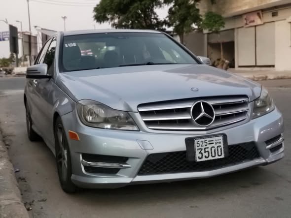 Mercedes-Benz C 350 2013 - صورة 1