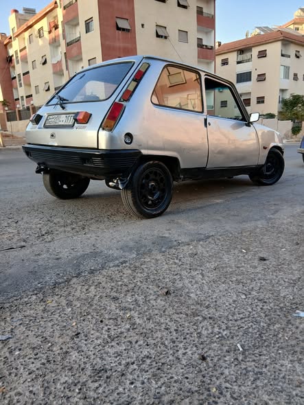 رينو R 5 1977 - صورة 3