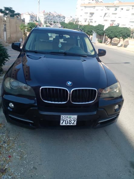 BMW X5 2008 - صورة 3