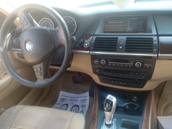 BMW X5 2008 - صورة 4