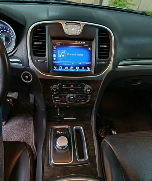 كرايسلر 300C 2015 - صورة 4