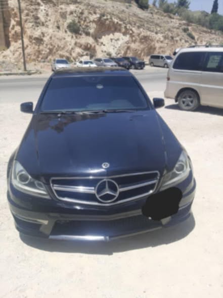 مرسيدس-بنز C300 2013 - صورة 1