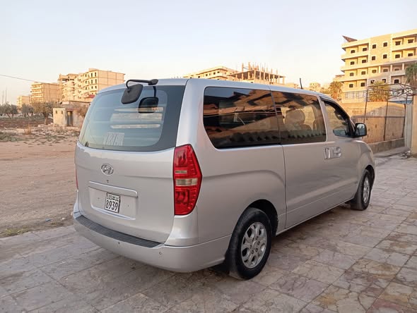 هيونداي H-1 2008 - صورة 4