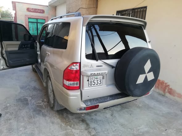 ميتسوبيشي باجيرو 2006 - صورة 3