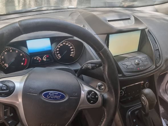 فورد Escape 2015 - صورة 4