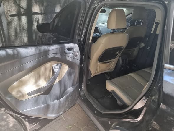 فورد Escape 2015 - صورة 5