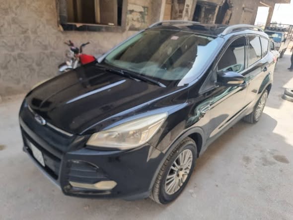 فورد Escape 2015 - صورة 2