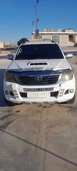 تويوتا هايلوكس 2015 - صورة 1