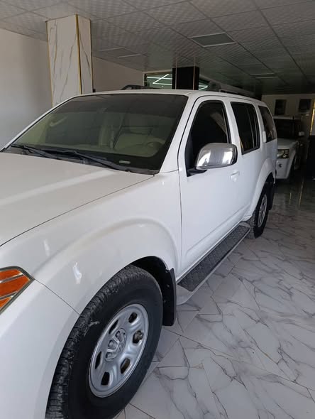 نيسان باثفندر 2010 - صورة 1