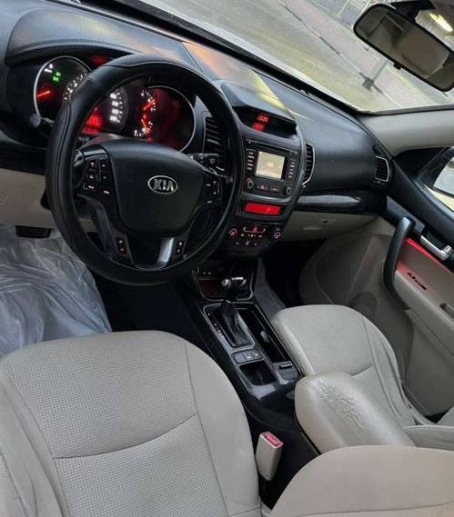 كيا سيرنتو 2015 - صورة 2