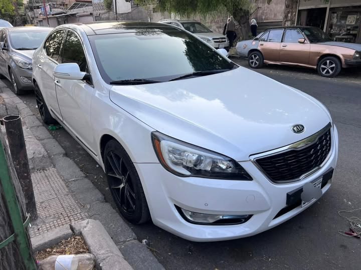 كيا K7 2012