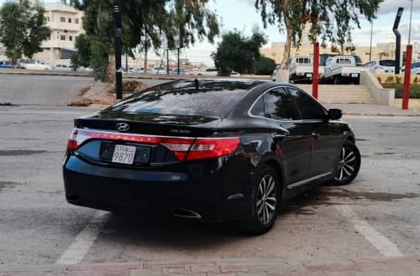 هيونداي أزيرا 2011 - صورة 3