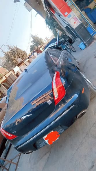 جاكوار XJ 2014 - صورة 1