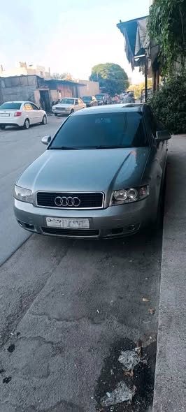 اودي A4 2003 - صورة 2