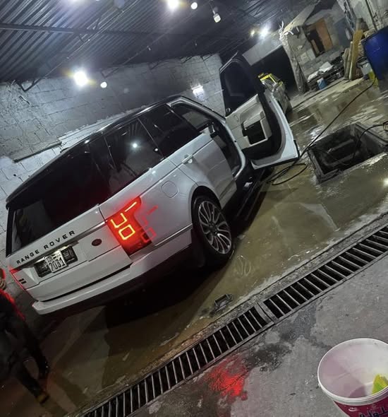 لاند روفر رانج روفر 2014 - صورة 3